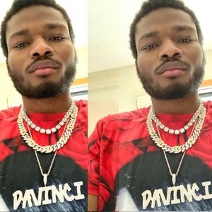 Meet your Posher, Jonathan